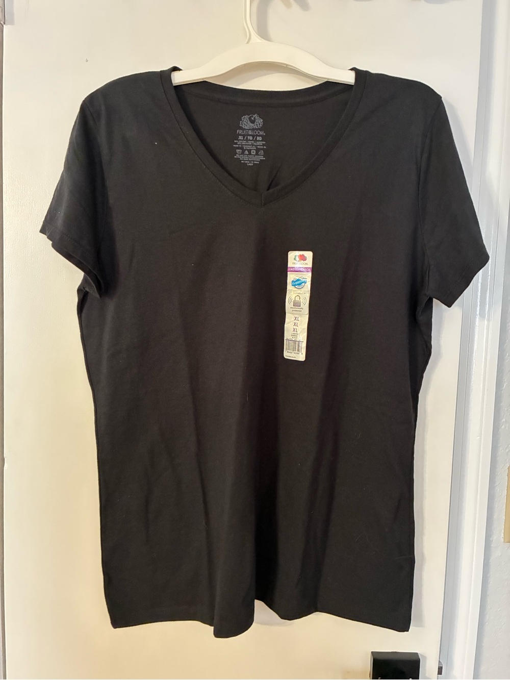 Fruit of the Loom Women’s Black V-Neck Short Sleeve Tee